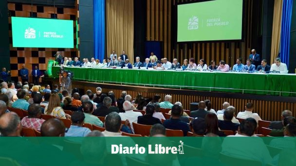Leonel encabeza asamblea Fuerza del Pueblo en el Distrito Nacional