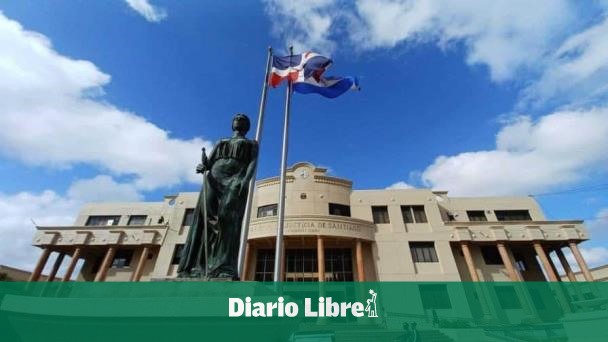 MP acusa a dos hombre de agresión sexual en Santiago