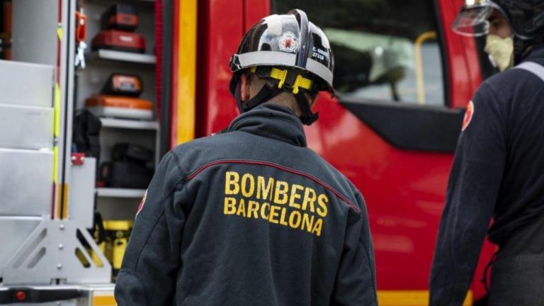 Muere un hombre en un incendio en una casa de Sarrià Sant Gervasi