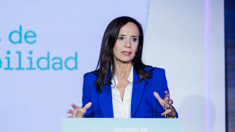 Redeia gana 387 millones de en 2024, un 46% menos, tras la venta de Hispasat