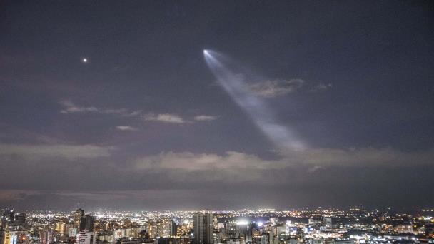 SpaceX lanza cohete Falcon 9 y se observa desde RD