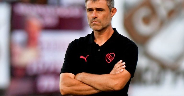 Tras el triunfo por Copa Argentina, Julio Vaccari avisó: "No pienso en el clásico" :: Olé