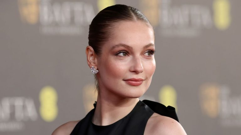 el maquillaje tendencia que realza los brillos
