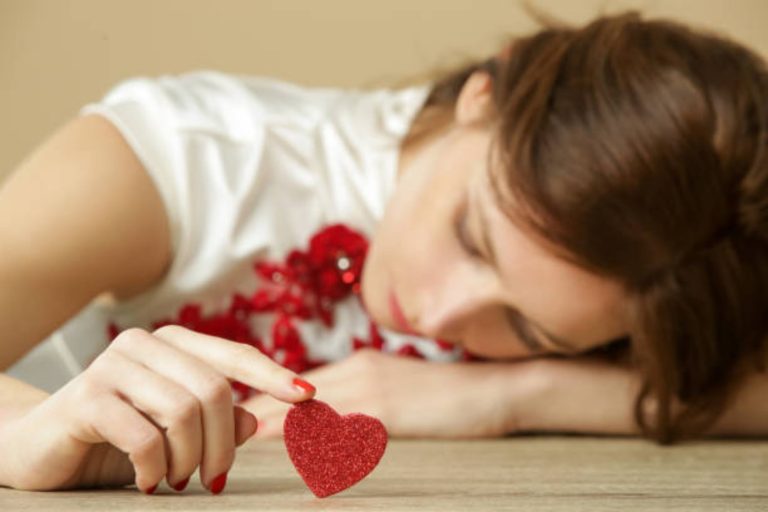 San Valentín y el dilema de la ruptura: ¿antes o después del 14 de febrero?