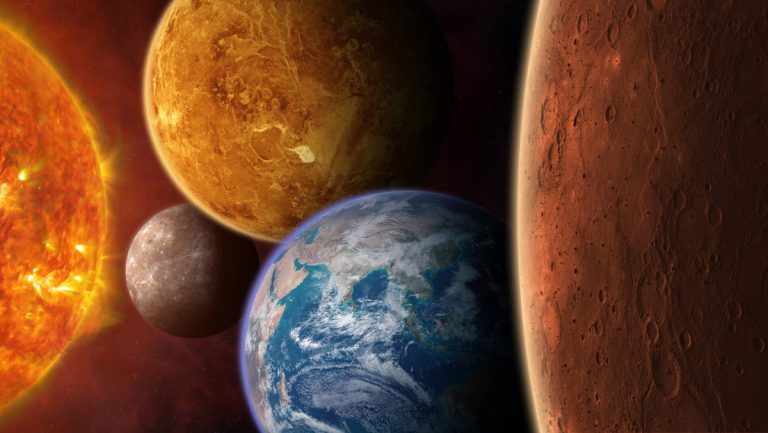 Alineamiento cósmico: siete planetas se unen en un desfile celestial