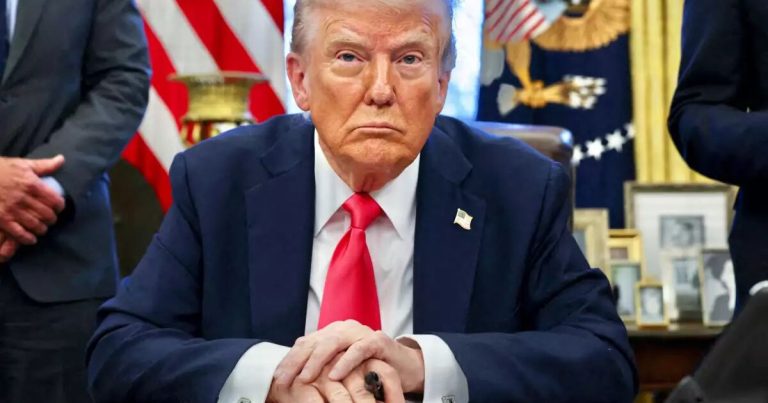 Trump sigue sopesando aranceles a México y Canadá, dice el jefe de Comercio de EU