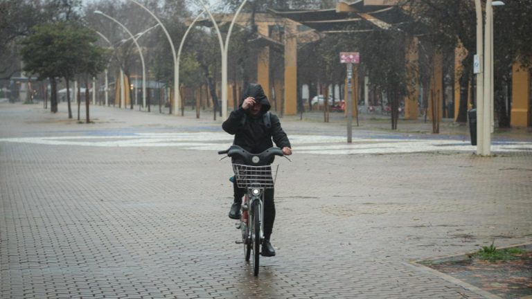La borrasca Jana dejará más lluvias, viento intenso y bajada de temperaturas este sábado