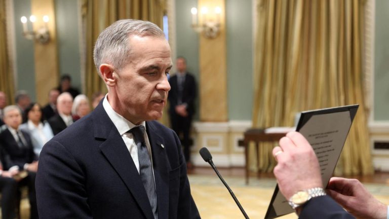Mark Carney jura como mandatario de Canadá para defender a su país ante el asedio de Trump