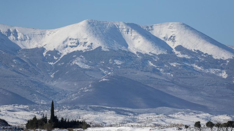 Tres fallecidos tras precipitarse por la Escupidera en el Parque Natural del Moncayo