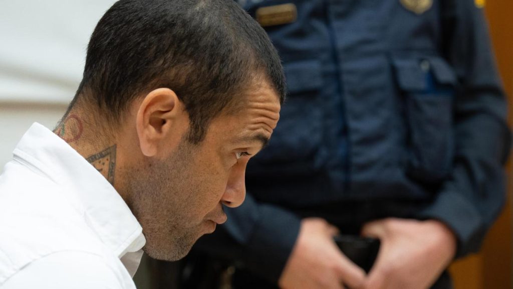 La sentencia que absuelve a Dani Alves del delito de agresión sexual