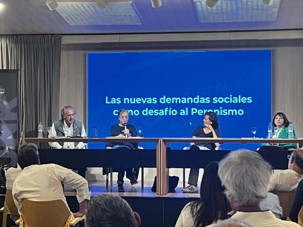 Reclaman una autocrítica del peronismo, para volver a la "cultura del trabajo"