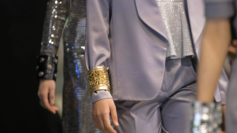5 reglas de la moda que ya pasaron de moda —y nos quedó claro durante las Fashion Week 2025—