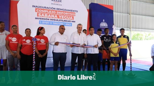 Abinader inaugura complejo Deportivo en Sabana Yegua en Azua