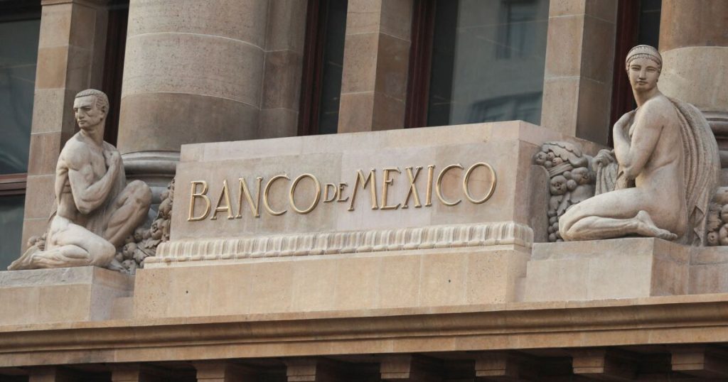 Banxico baja la tasa de interés y abarata el costo del dinero