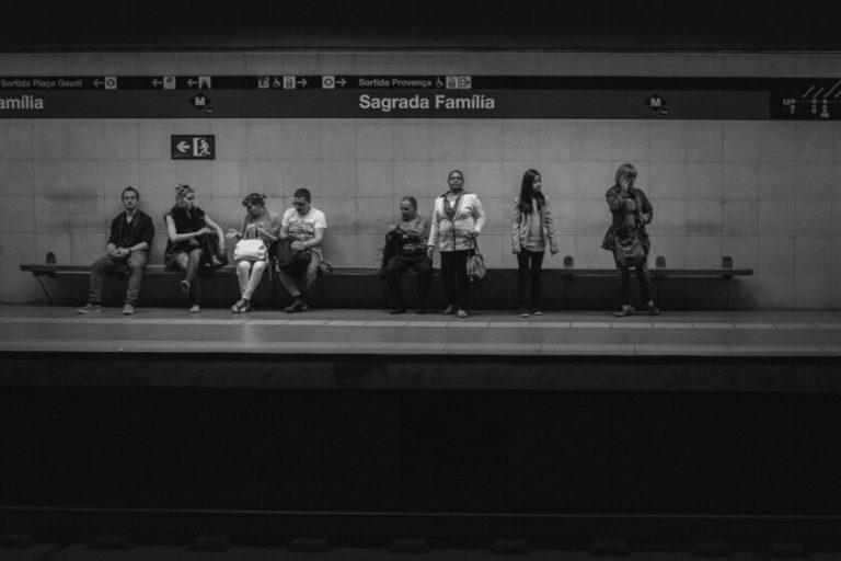 Barcelona va ganando contra Airbnb y Booking. El Tribunal Supremo apoya que prohíba los pisos turísticos y ya hay fecha para ello