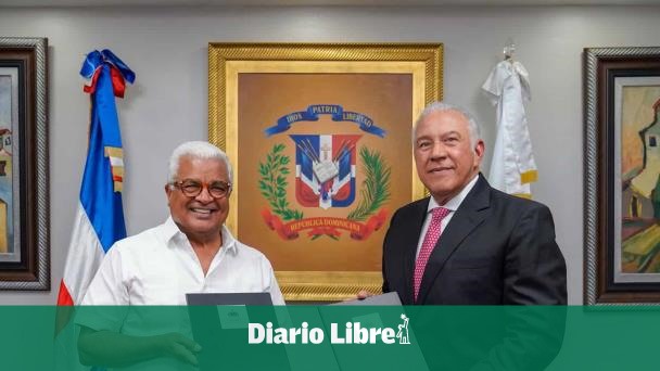 Bienes Nacionales cede terrenos al Ministerio Administrativo