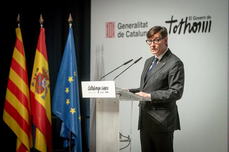 Cataluña reduce el IRPF a las rentas de menos de 33.000 euros