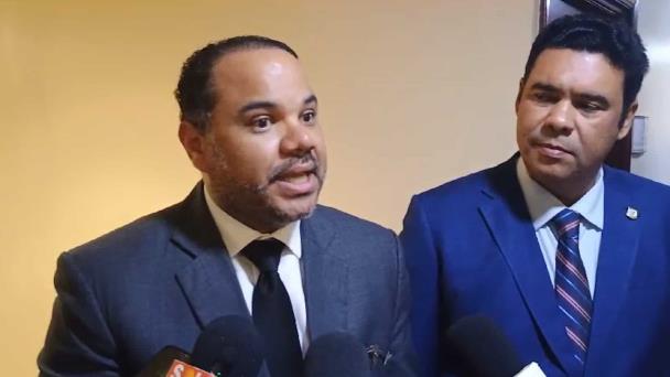 Defensor del Pueblo propone fondo de auxilio en vez de cesantía