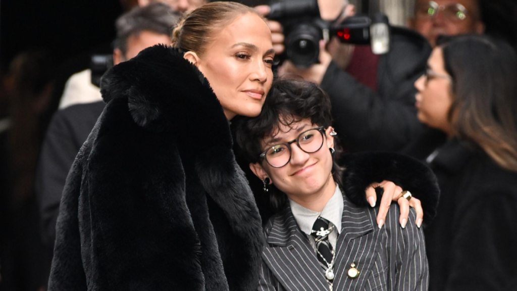 El antes y después de Emme Muñiz, hije no binarie de JLo y Marc Anthony (Fotos)