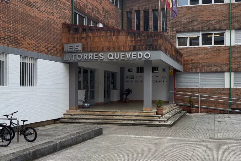 El fiscal pide alejamiento para los menores investigados por acoso escolar a un compañero de clase con discapacidad en Santander