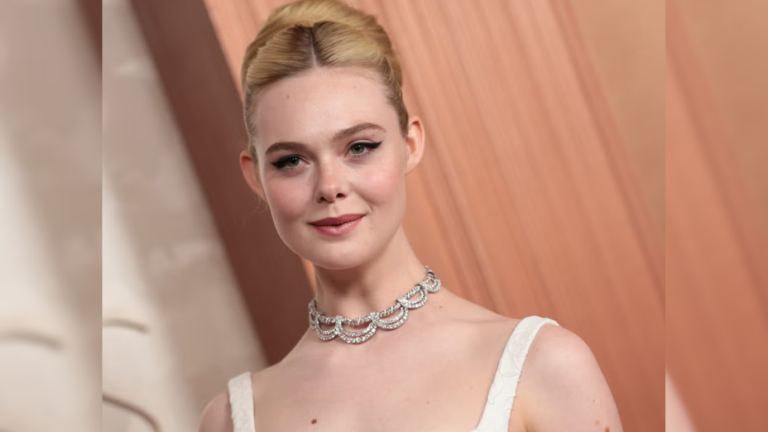 El misterioso collar de Cartier de Elle Fanning en los Premios Óscar que podría ser una tiara de Wallis Simpson