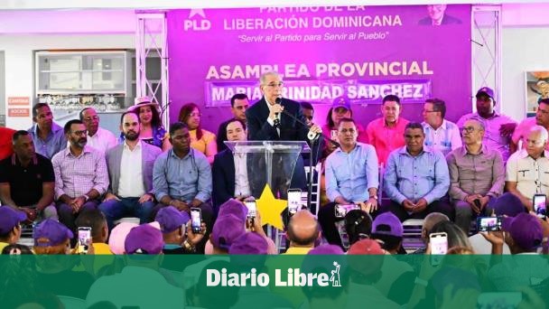 En gobiernos del PLD "se vivía mejor", afirma Danilo Medina