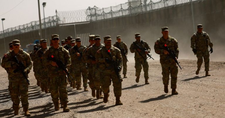 Estados Unidos alista el despliegue de 3,000 militares adicionales en la frontera con México