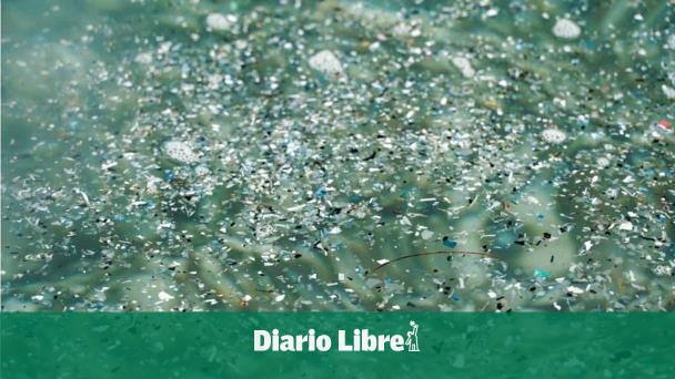 Estudio: Los océanos eliminan los microplásticos del aire