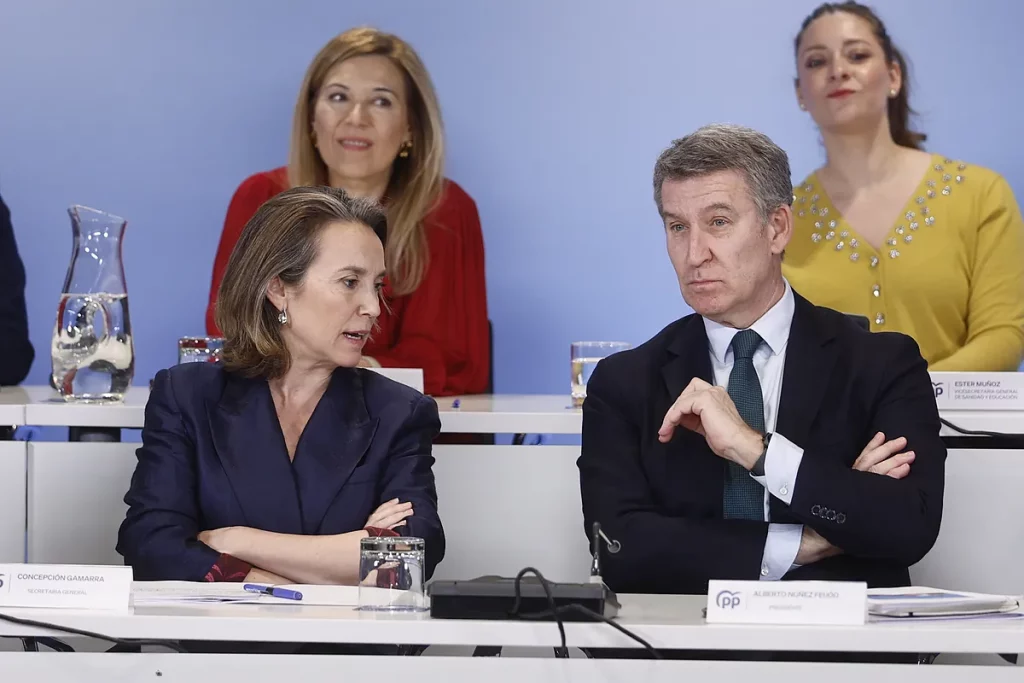 Feijóo exige celebrar el Debate sobre el estado de la nación para retratar la "decadencia" de Sánchez: "Es un presidente zombi"