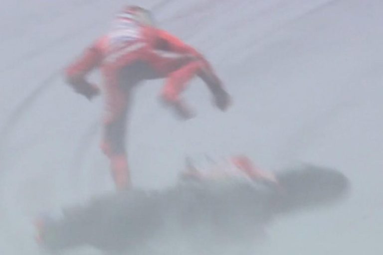 Fuerte primera caída del año para Marc Márquez