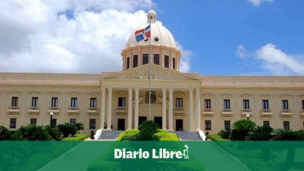 Gobierno emite decreto para racionalizar el gasto público