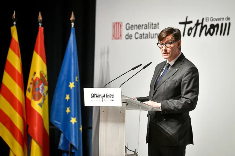 Illa: "Cataluña supera los 300.000 millones de PIB por primera vez en su historia"