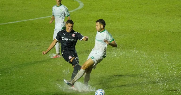 Independiente y Banfield vuelven a verse tras el duelo suspendido por lluvia