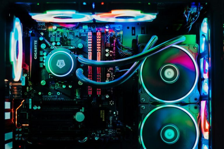 Instaló una actualización en su PC 'gaming' que duró más de 100 horas. No podía apagar el PC bajo ninguna circunstancia