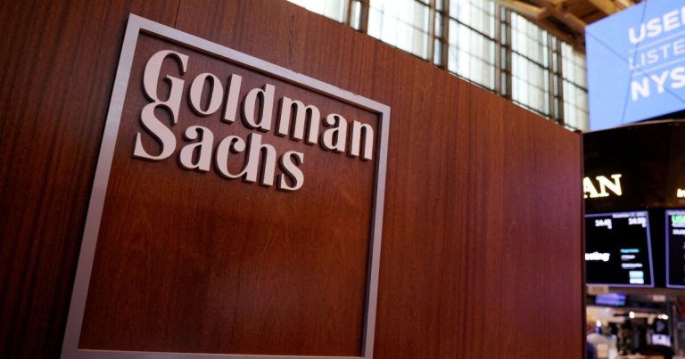 JPMorgan y Goldman Sachs elevan sus estimaciones de recesión en Estados Unidos