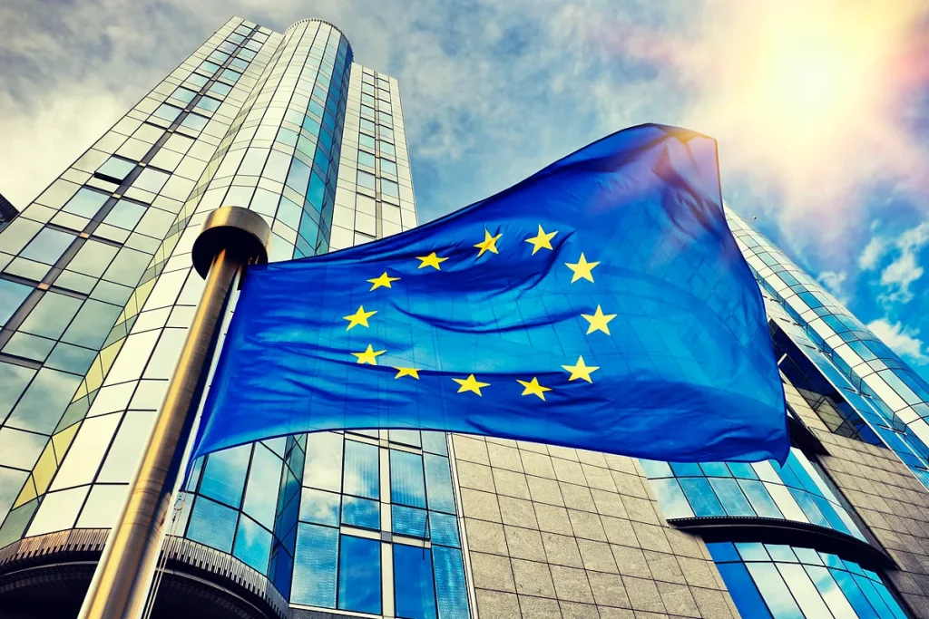 La Comisión Europea publica decenas de vacantes de empleo, de abogados y politólogos a científicos y lingüistas