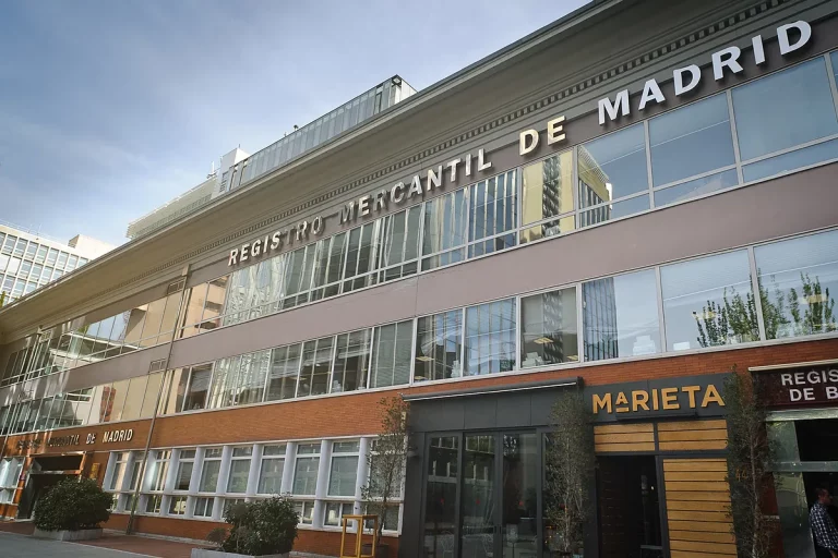 La creación de empresas vuelve a terreno negativo en enero al caer un 0,4%