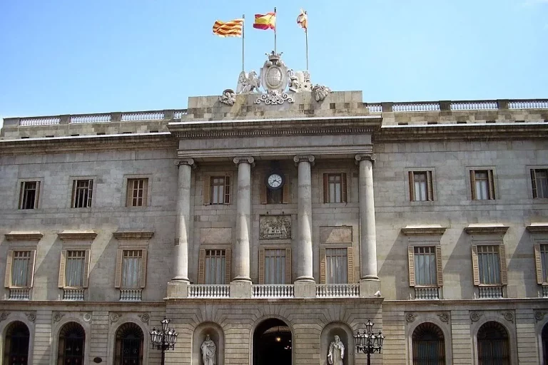 La deuda consolidada de Barcelona sube un 4,2%, hasta 1.390 millones