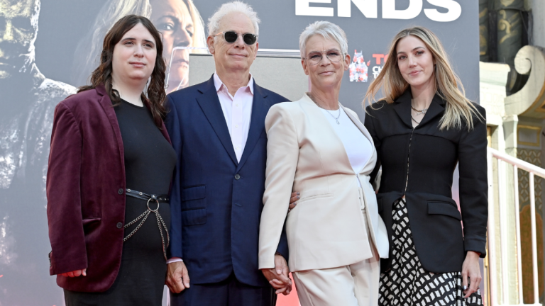 La evolución de Ruby Guest, la hija transgénero de Jamie Lee Curtis que tuvo una boda gamer