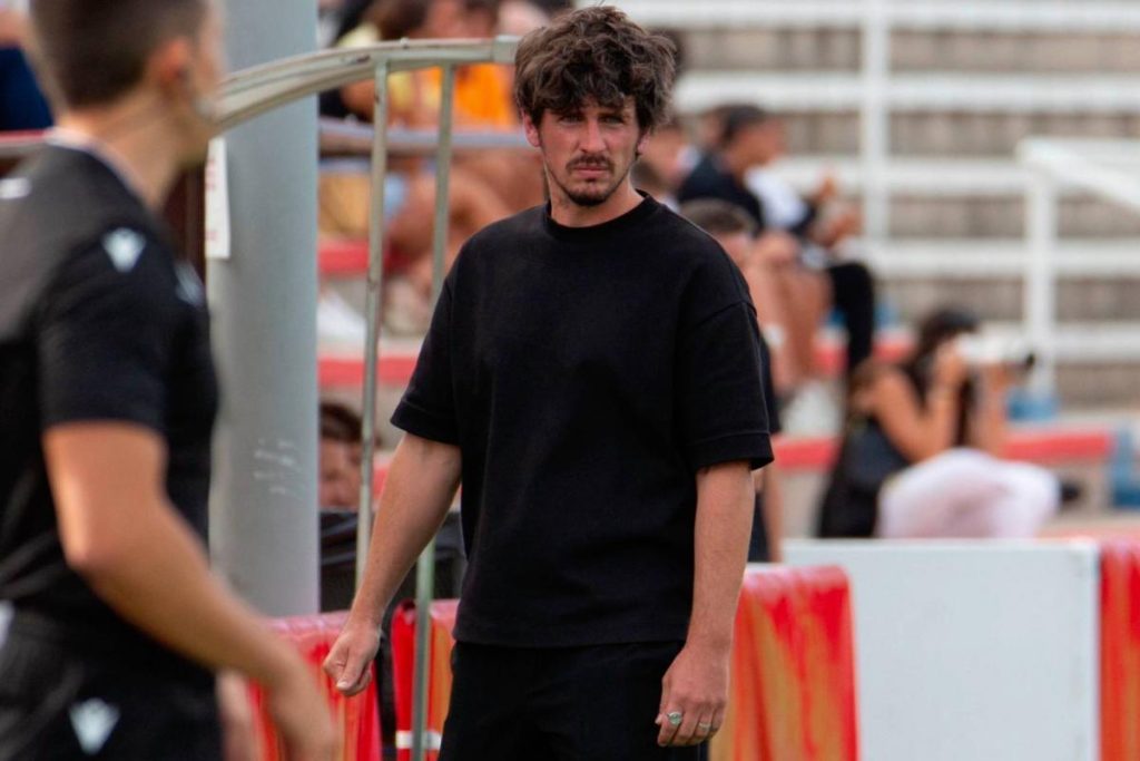 La megasanción a Javi Poves que él profetizó y que podría acabar con su carrera como entrenador