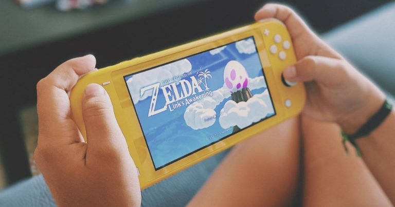 La respuesta de Nintendo a Sony no se ha hecho esperar ni un día con la liquidación de su Switch Lite