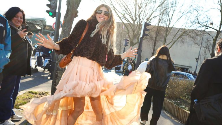 Las 6 faldas ‘boho’ que no faltarán en nuestro armario esta primavera-verano 2025