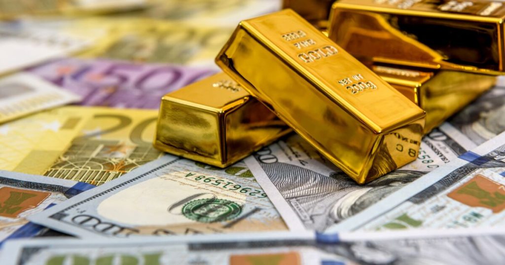 Los aranceles y los temores geopolíticos impulsan el precio del oro por encima de los 3,000 dólares