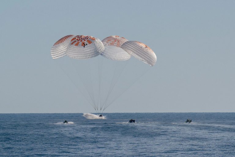 Los astronautas 'varados' en el espacio han vuelto a la Tierra
