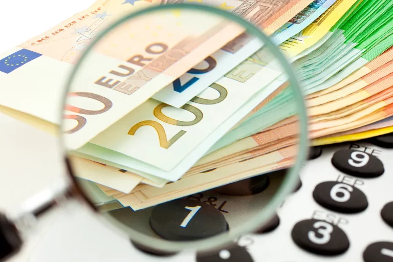 Los costes laborales crecen un 3,6% a cierre de 2024 y los salarios crecen un 3,5%