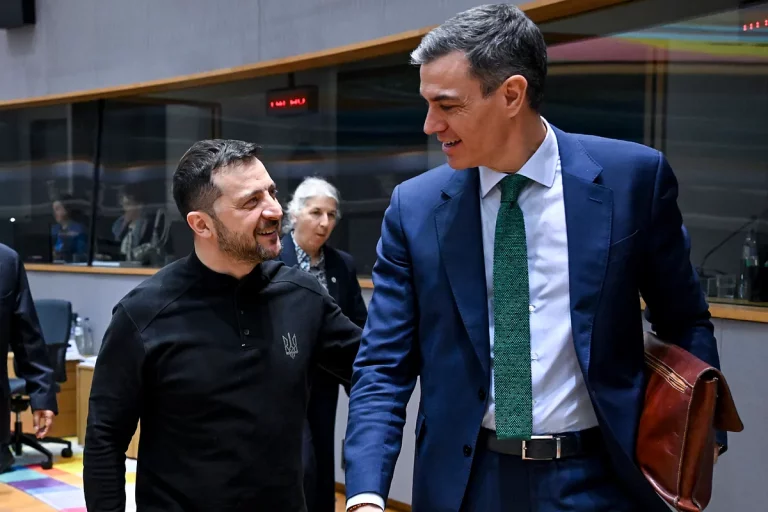 Los líderes europeos avalan los préstamos de 150.000 millones de euros para gasto militar