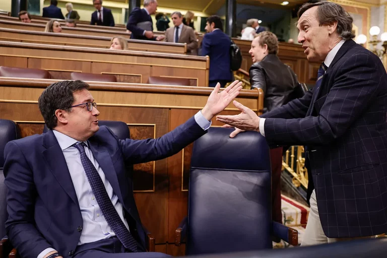 Luz verde a tramitar la ley que obligará a transparentar a 28.000 'lobbies'