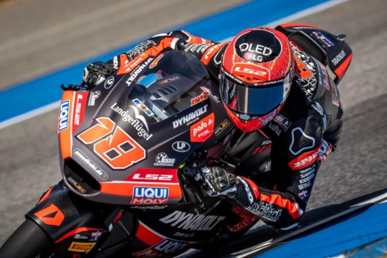 Manu González gana en Moto2 con un dominio incontestable