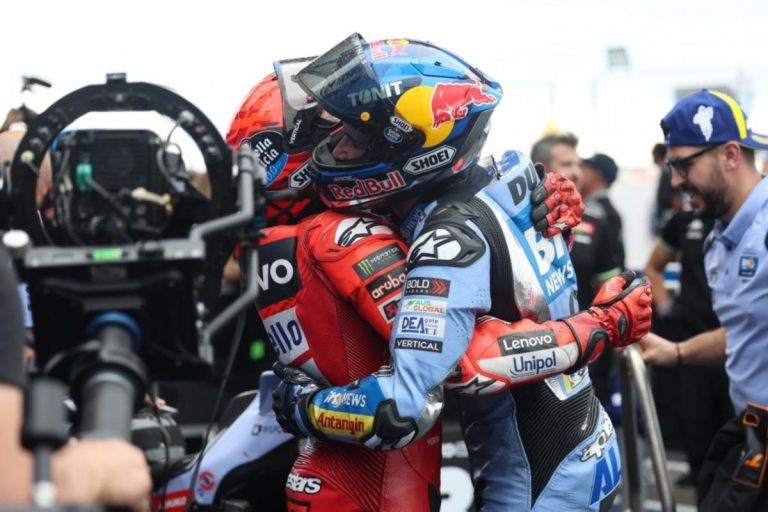 Marc, a Álex Márquez: "¿Quieres que te haga juego psicológico o no?