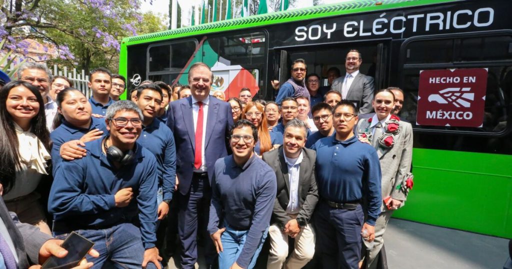 México enciende motores con Taruk, su primer autobús eléctrico